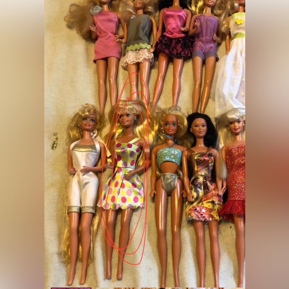 Huge lot of vintage 80s/90s Barbies - Picture 13 of 13